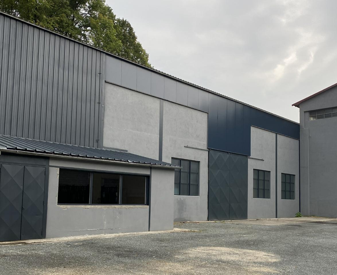 Local d'activité Tullins 4218m² Location local d'activité Tullins Isère OLACT2110542 0